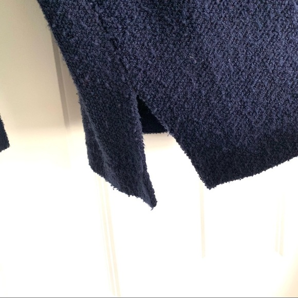 Vintage Cathy Daniels Navy Blue Textured Knit Gold Clasps Sweater Size Large - Picture 4 of 10